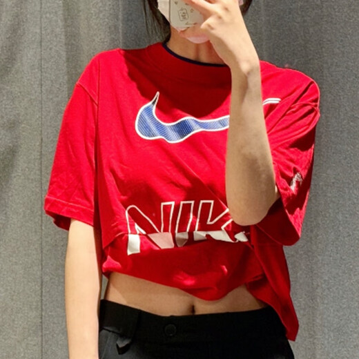 耐克（NIKE）短袖T恤女装2025夏季新款运动服针织透气圆领休闲上衣半袖 纯棉HF6291-687红色 S