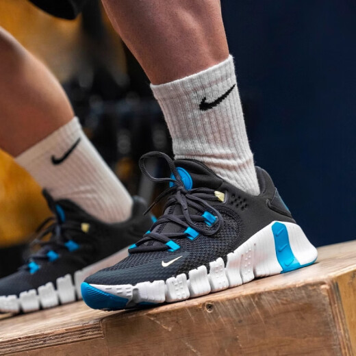 NIKEFree Metcon 4男女网面运动训练鞋透气跑步鞋CT3886-234 CZ0596-501 42.5