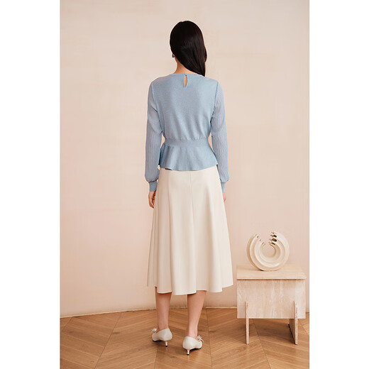 Yiner (Yiner) speziell ausgewählte Feder 2025 [Slim Taille] Perlfaser Bogen gefälschter zweiteiliger Pullover hellblau 3xl 46