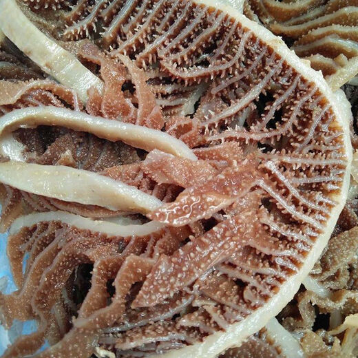 Fresh Black and White Melaleuca Tripe Beef Louvre Packed for Commercial Hot Pot Ingredients Beef Tripe Chilled Wholesale Black Melaleuca Tripe 5Jin Jin equals 0.5kg Pack/bag