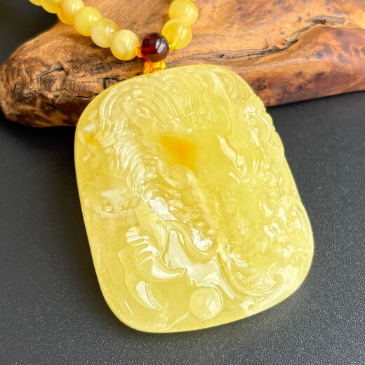 Yuzhi 1 item 1 certificate 1 shot natural raw mineral non-optimized beeswax dragon brand pendant amber pendant for men with zodiac sign collection unique dragon brand pendant 20.92 grams