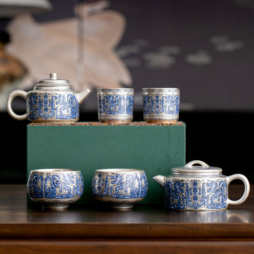 Shiyanling high-end dragon pattern gilt silver teapot tea set one pot two cups Kung Fu tea set for home use as a souvenir for elder leaders Dragon pattern silver gilt Han Dynasty tile teapot set 3 pieces gift box