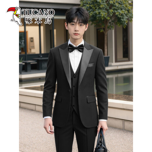 Woodpecker Tuxedo Evening Dress Wedding Groom Slim Suit Suit Wedding High-Level Host Men's Formal Wear Peaked Collar - Black Two-piece Set XL 120-139Jin Jin is equal to 0.5 kg