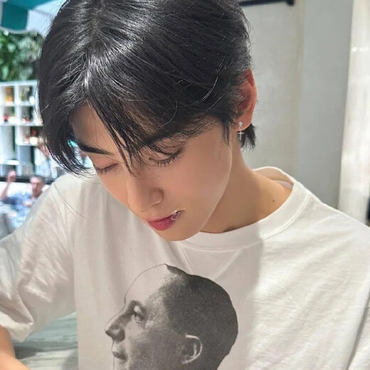 BJYL cross pendant earrings for men, cold style, handsome, trendy hip-hop earrings, earrings for men, ins high-end earrings, cross pendant earrings, single