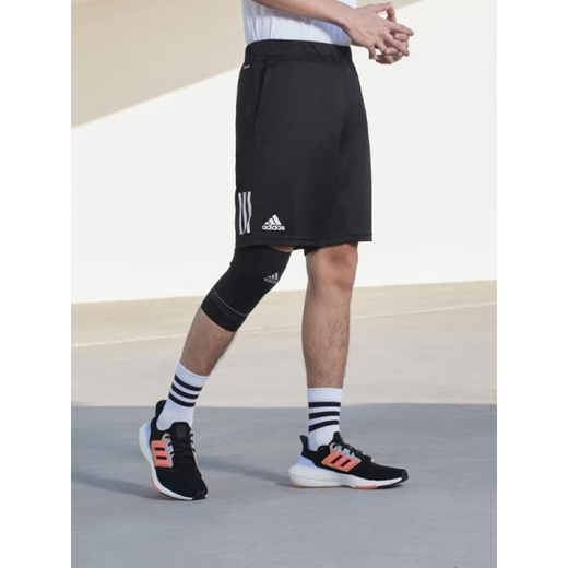 Pantalones de hombres adidas shorts 2025 Nuevos pantalones deportivos tejidos transpirables entrenamiento de fitness de secado rápido pantalones casuales pantalones de cinco puntos HC9737 Black S