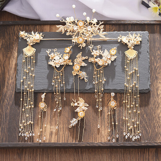 Bang silk headdress, ancient style Hanfu headdress, fairy girl's tassel hairpin, full set of ancient costume step rocker comb side clip set for women, drunk gold hairpin hair accessory set-ear clip and ear hook style