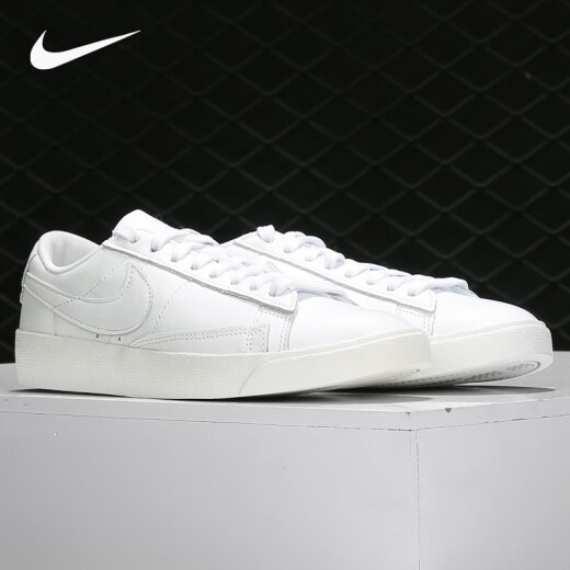NIKE男女运动板鞋AV9370-111 DH9227-001 DQ5092-651 42.5