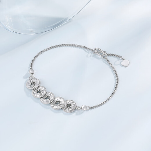 Chao Acer Platinum Crushed Ice Bracelet PT950 Bracelet Flash Coin Birthday Gift for Women Price Chain length is about 16cm+, including labor cost 830 yuan 6.3 grams