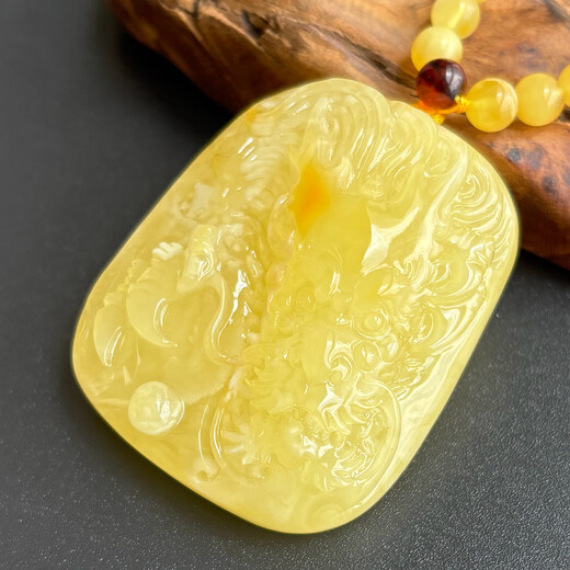 Yuzhi 1 item 1 certificate 1 shot natural raw mineral non-optimized beeswax dragon brand pendant amber pendant for men with zodiac sign collection unique dragon brand pendant 20.92 grams