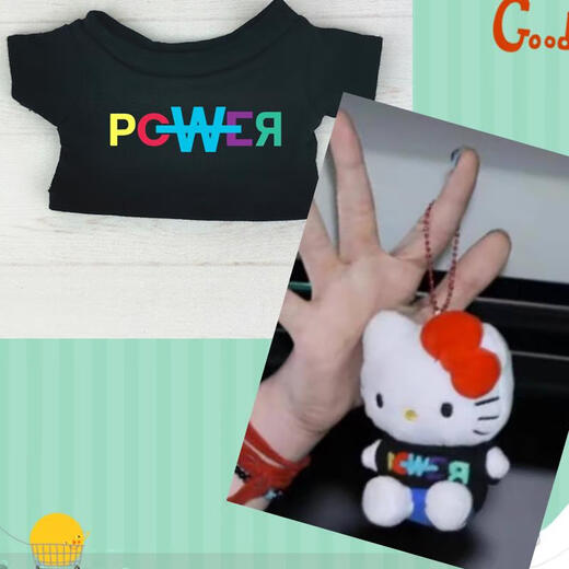 GD G-Dragon PCWERKitty cat pendant T-shirt clothes labubu labubu dolls wear KT cat wearing colorful letters black T-shirt 12 cm KT cat pendant wear