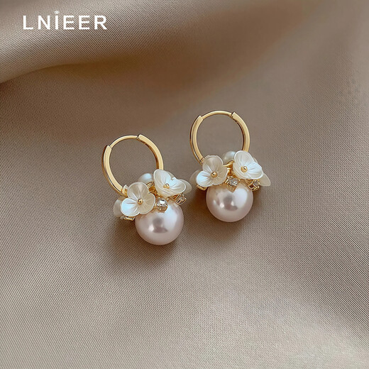 Lnieer Design Flower Pearl Earrings Women's Niche Versatile Earrings 2025 New Hot Style Internet Celebrity Earrings Stud Earrings Forest Pearl Flower Earrings Electroplating Thickening Coloring
