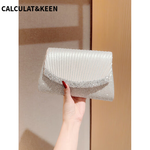 CALCULAT/KEEN European and American fashion new luxury party bag shiny silver pleated diamond clutch bag diagonal strap bag 159 silver