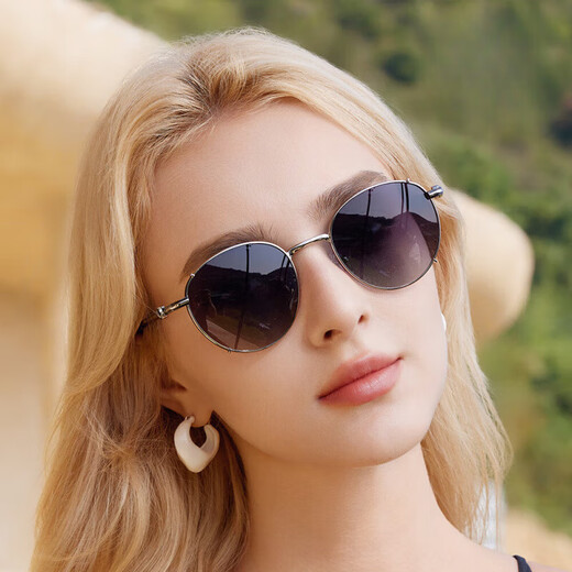 QBLU QIANBAILU Europäischer und amerikanischer Retro -Trend Sonnenbrille für Frauen polarisierte Metall Sonnenbrille Sonnenschutzbrille C2 Flaches Gungrau Blau