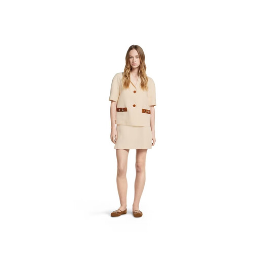 Gucci (Gucci) Укладка налогов женской не совсем белая белая пряжка для льня