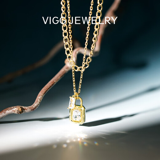 VIGG锁项链女感新款毛衣锁骨链小众百搭复古吊坠配饰品 锁项链