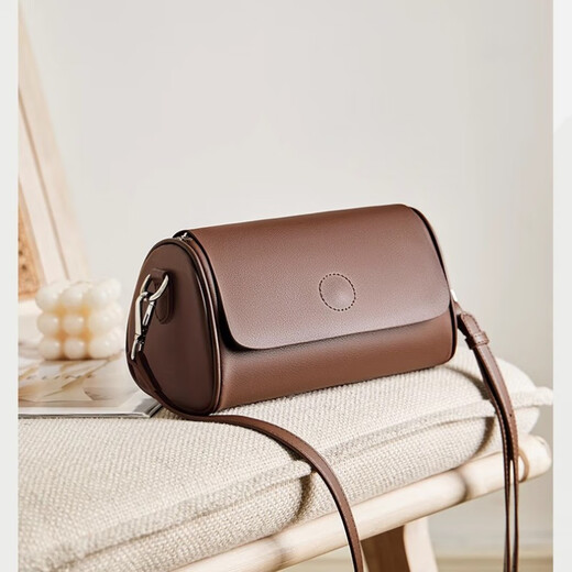 Sac à bandoulière Sac à bandoulière Pékin Zanbao Sac à corps crossbody Sac Small Bag Sac Cylindre Sac décontracté haut de gamme Gift Gift Femme Sac polyvalent Couleur de café