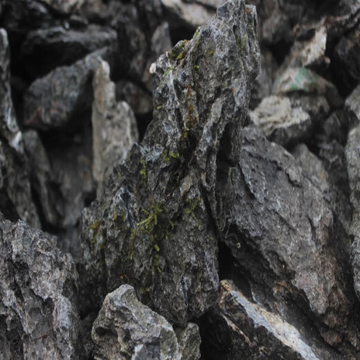 Fish tank natural small water and land tank bonsai raw stone landscaping stone pickled rockery stream stone ornamental stone raw stone small stone 1Jin Jin is equal to 0.5kg 2-5cm shape is optional