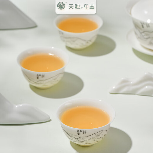 
1392 Tianchi [Silver Moon Gift Box] Phoenix Single-Chong Tea Duck Shit Fragrance Chaozhou Phoenix Single-Chong Tea Gift Box Pack