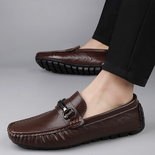 Chaussures de bonnet de marque de luxe légère pour hommes en été Nouveau homme en cuir authentique British Style British Casual Le cuir chaussures papa chaussures de conduite 9922 Brown 45