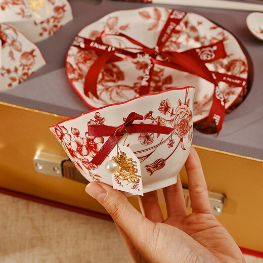 DearDali Rose Holiday Tableware Set for Best Friend Wedding Gift, Practical Ceramic Dish Set for Engagement Gift, Premium Food Gift Box for Two (Fast Next Day Delivery) 10-piece Set