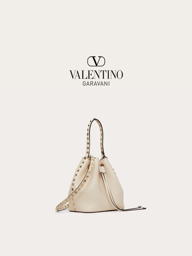 华伦天奴（Valentino）女士 ROCKSTUD 小牛皮水桶包 浅象牙白色 均