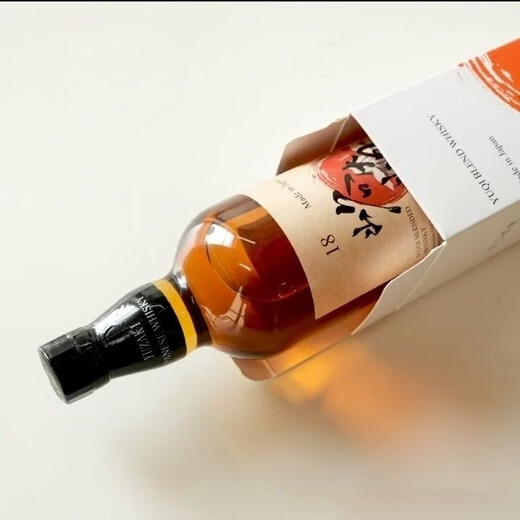 Yuqi 18 Japon Importé à 40 degrés Whisky Liquor étranger Boîte cadeau japonais 700 ml Vin de cadeau 700 ml * 6 bouteilles