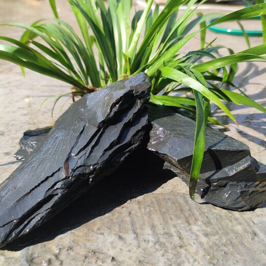 Fish tank stone ornamental stone original tank black gold fine schist turtle basking back schist landscaping platform fish tank climbing pet vacation 10Jin Jin equals 0.5kg small stone pile 5-10cm