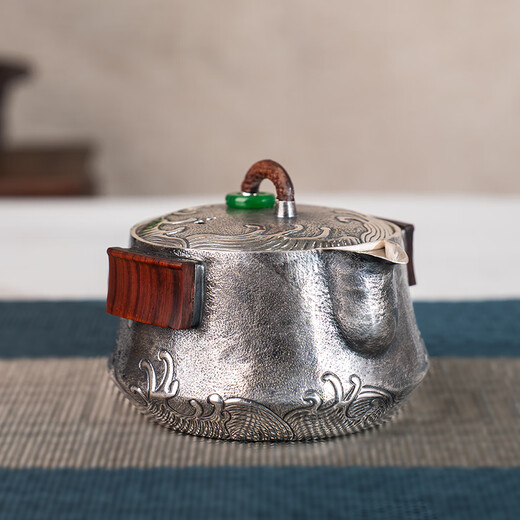 Dian Qingtang Yunnan Handmade Silver Teapot Pure Silver 999 Retro Wave Pattern Hand-caught Pot Pure Silver Chinese Tea Set Tea Set Wave Pattern Hand-caught Pot About 180g+Certificate+Gift Box