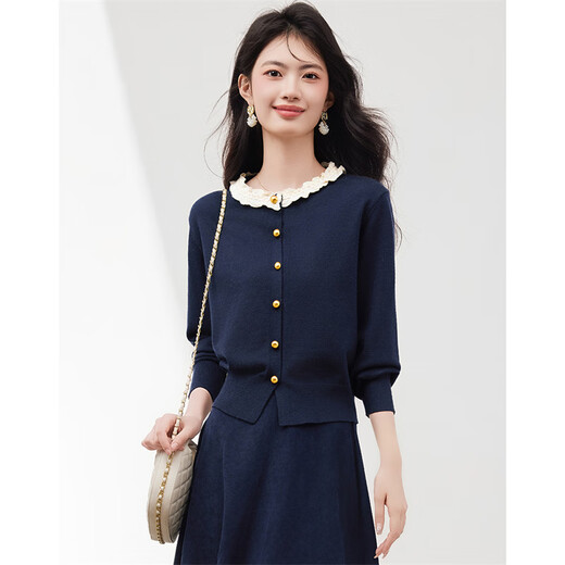 Xin Feiyu fashionable temperament salt knitted cardigan women's autumn and winter 2025 new bottoming shirt for age reduction, western style loose slimming top