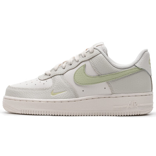 耐克（NIKE）女鞋 2025新款秋季运动鞋潮流时尚板鞋耐磨轻便户外低帮休闲鞋子 IB3881-001 38