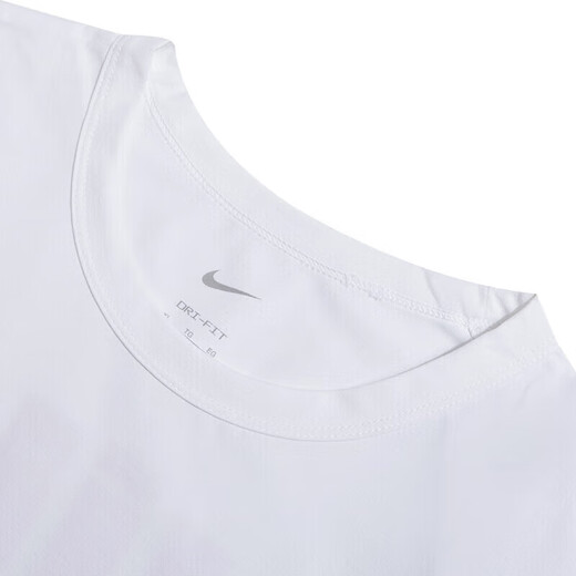 Nike (Nike) Kurzärärmelte T-Shirt 2025 Sommer Neue Hyverse-Dri-Fit-Männer, die schnell trocknend halb geärbt
