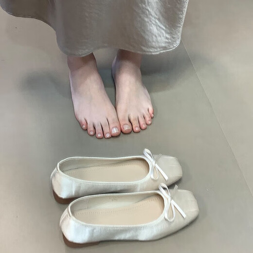 
Lekali light mouth soft sole single shoes for women 2025 new pleated design ballet shoes French beautiful bow evening shoes off white about 3cm 38