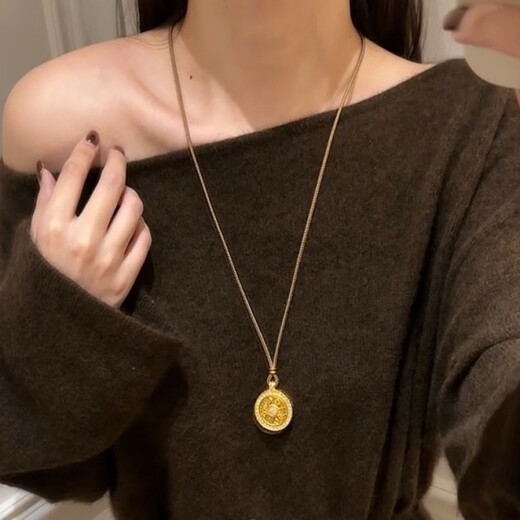 Feng Feili 18K gold-plated and diamond-encrusted rotatable eight-treasure compass necklace, new Chinese style high-quality Mother's Day gift, large diamond-encrusted eight-treasure compass pendant, free wishful rope