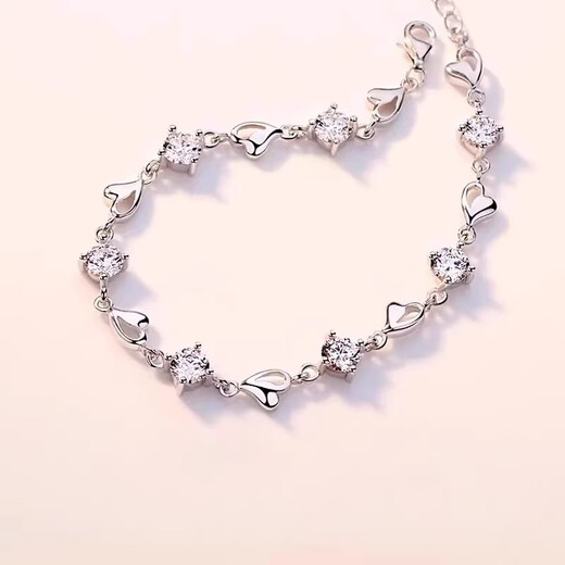 Lao Feng Yin Lou Xiang PT950 Platinum Bracelet Platinum Diamond Birthday Gift for Girlfriend and Wife Valentine's Day 1_Heart of the Ocean White Diamond