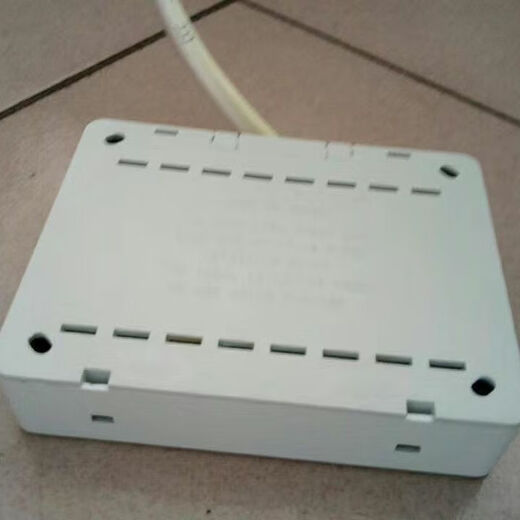 Water heater socket dedicated exposed high-power socket 16a socket hybrid integrated air conditioner 16a10a household multi-functional socket white exposed eight-hole socket