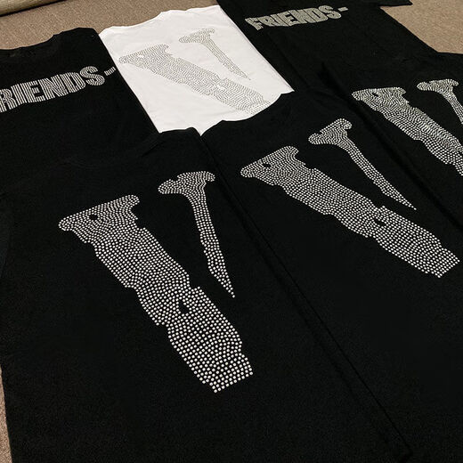 Vlone Back-Hot Diamond Big V Kurzärmelte P0P Up Guerilla Store Limited Style Männer und Frauen-Strass-Steinpaar T-Shirt 6198 Schwarz S