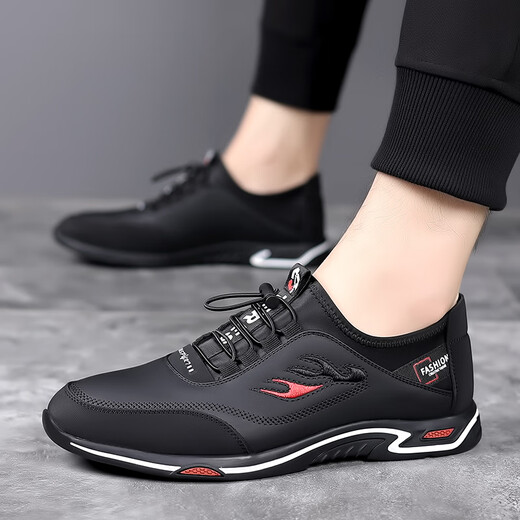 Chaussures masculines 2025 AUTOMNE NOUVEAU CUIR VOLIQUE CUIR SUPPLABLE SOLE SOLE SOLE SOIGNANCE LECTURES CASSOIRES SHOIS BESOINT ET CONDUCTION DES ODORES SHAUTES DE TROUVE