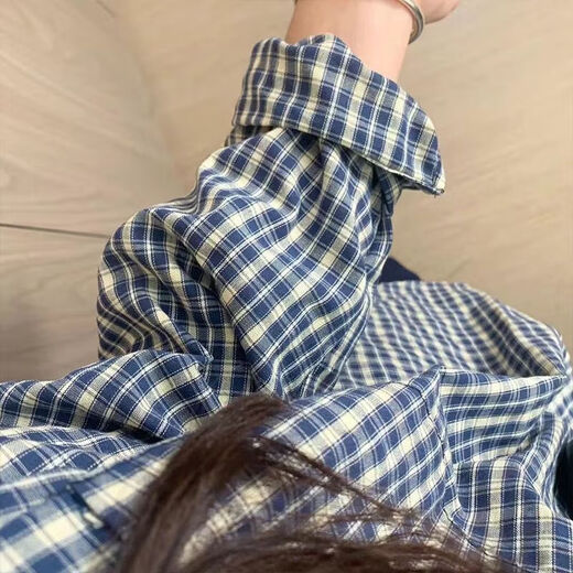 Chemise à plaid bleu rétro veste de protection solaire mince pour les femmes manches longues petites chemises paresseuses printemps et automne haut plaid bleu m