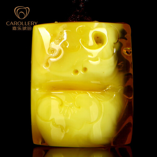 Carol auxiliary first title ring, beeswax pendant for men and women, gold twisted honey carving, natural amber pendant, unique gift