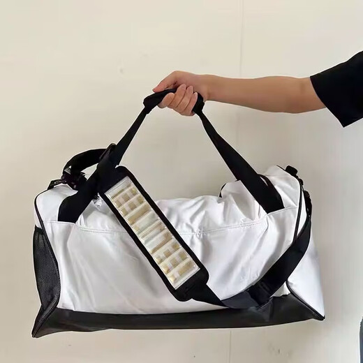 Nike (Nike) Gepäcktasche Herrenbeutel Frauenbeutel Summer New Style Student Sport Fitness Bag Tragetasche große Kapazität Out