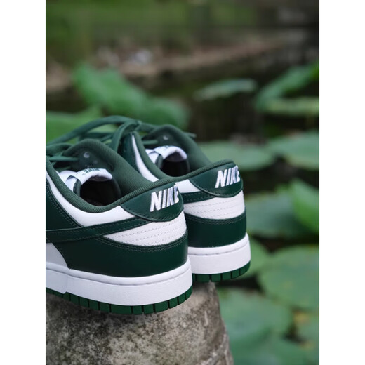 Nike (Nike) Dunk Low Retro Retro White et Green Low Top Sports et Casual Board Shoes DD1391-101 DD1391-101 blanc et vert 37.5