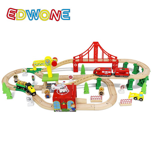 Modèle d'assemblage pour enfants en bois Electric Magnetic Remote Contrôle Train en bois Track Track Train Train Train 100 pièces Grane électrique colline + boîte de rangement Standard officiel