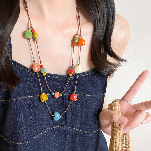 
Lu Shanwu sweater chain color long ceramic clavicle chain women dopamine double layered necklace seaside travel skirt accessories color ceramic love necklace [suspended box]