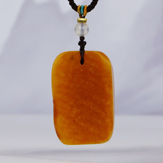 Famous family beeswax pendant for men and women, natural amber raw leather raw stone necklace Baltic Sea accessories birthday gift giving