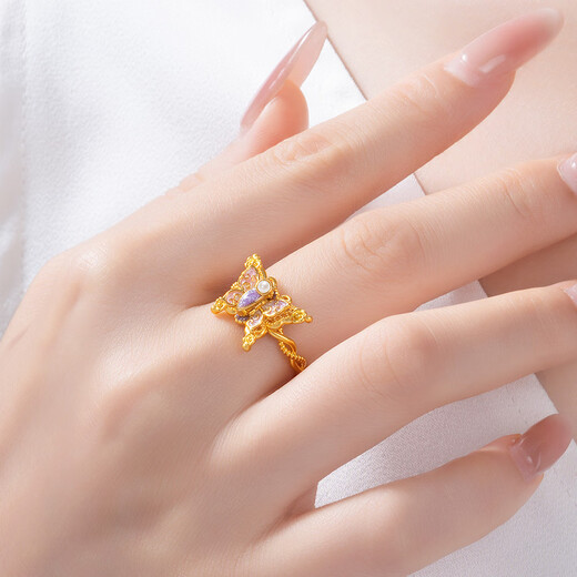 Chow Tai Sang gold ring pure gold glitter butterfly ring heartbeat butterfly dance fluorescent enamel birthday gift for girlfriend No. 12