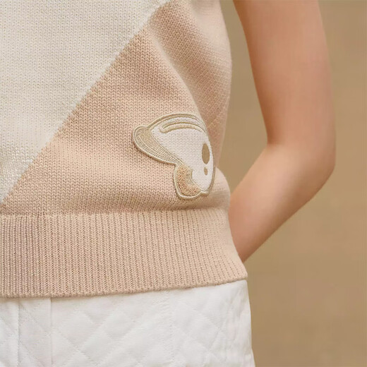 Hermes (HERMES) Women's Sweater Candy Libris Embroidery Patch Cotton Silk Blended Round Neck Sleeveless Pullover 2025 New Style Beige 34