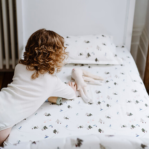 Nest designs baby fitted sheet double layer gauze fitted sheet newborn bedding baby baby children's comforter fitted sheet bamboo cotton stretch-holiday fun S size (132*71cm)