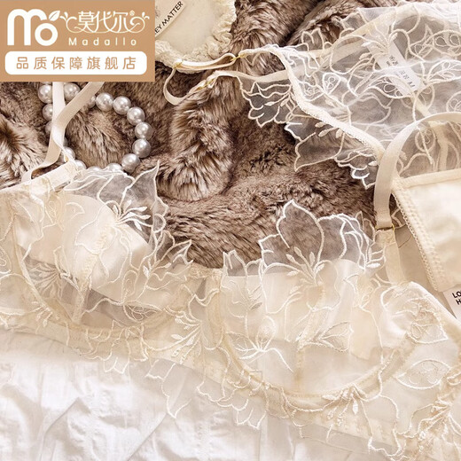 莫代尔2025新款法式纯欲内衣性感薄杯有钢圈文胸套装红色本命年刺绣蕾丝 香槟单件旗舰款 70A
