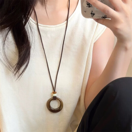 Morning Star New Chinese Style Geometric Ring Pendant Long Necklace Women's Versatile High-end Halter Neck Sweater Chain Clavicle Chain Accessories Algae Green Ring Necklace