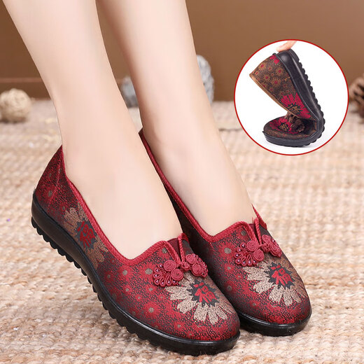 Student Yan old Beijing cloth shoes female mother shoes 60-70 years old shoes old Beijing cloth shoes red shoes non-slip shoes 7170-46 red style 35